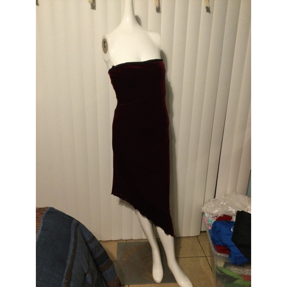 Women's Cache Dress Size 4 Red Velvet Strapless
